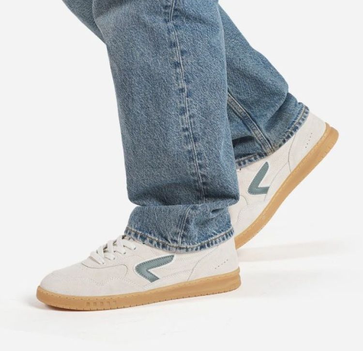 HUB Vancouver sneaker unisex off-white groen – retro suède sneaker met dunne zool